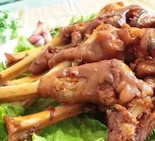 Spicy Lamb Trotters