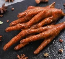 Five-Spice Braised Chicken Feet