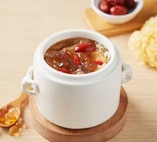 Peach Gum, Snow Pear, and White Fungus Soup
