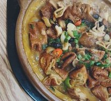 Private Family Pig Intestine Stew