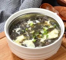 Seaweed and Shrimp Egg Soup