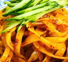 Baoji Noodles with Hand-Rolled Skin