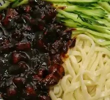 Dan Dan Noodles