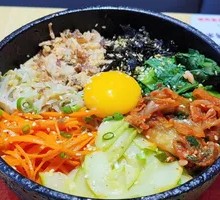 Traditional Stone Pot Bibimbap