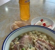 Beef Noodle Soup with Steamed Bread
