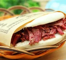 Cured Beef Sandwich