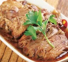 Brand-Name Braised Pork in Preserved Sauce