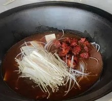 Big Pot Braised Pork Ribs and Chicken