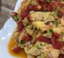 Scrambled Eggs with Tomatoes