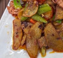 Potato Salted Pork Stir-fry