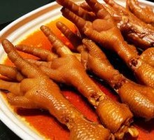 Sauce-Flavored Chicken Feet