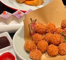 Crispy Fried Meatballs