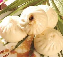 Fresh Pork and Corn Bun