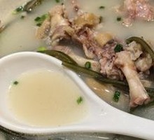 Kelp Pig Trotter Soup