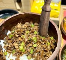 Stir-Fried Pork and Green Beans