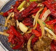 Spicy Chili Stir-Fried Pork