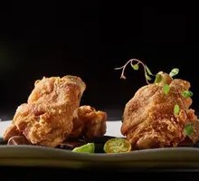 Salted Pepper Crispy Pork Trotter