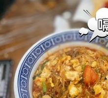 Simple Stir-Fried Noodle Soup with Flatbread