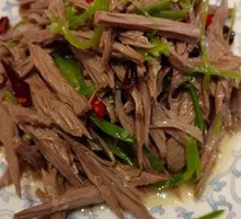 Lan Bean and Black Fungus Stir-fry