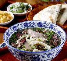 Mixed Meat and Vegetable Stir-fry