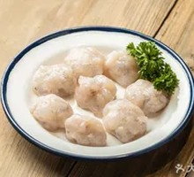 Hand-Pressed Meat Balls