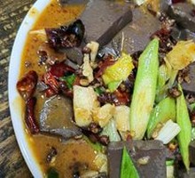 Stir-fried Sheep Blood with Garlic Chives