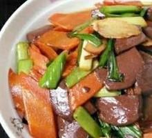 Pickled Chili Stir-fried Pork Liver