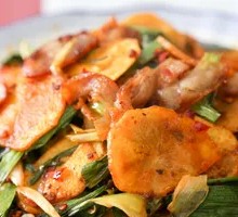 Sliced Potato with Twice-Cooked Pork