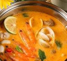 Tom Yum Goong Hot Pot