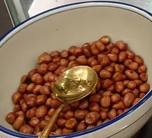 Crispy Fried Peanuts