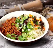 Fei Hong Special Meat Sauce Noodles