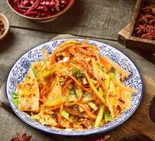 Stir-Fried Rolled Noodles