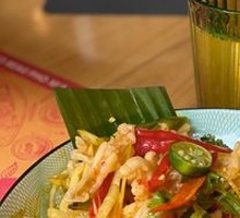 Vietnamese Boneless Spicy Sour Chicken Feet