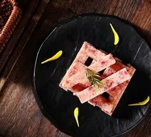 Glutinous Rice with Luncheon Meat