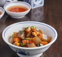 Cold Vermicelli Stir-fried with Fried Dough Flowers