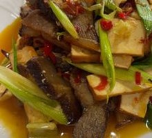 Fried Tofu with Preserved Pork