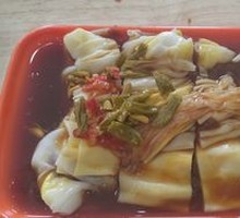 Beef and Egg Rice Noodle Roll