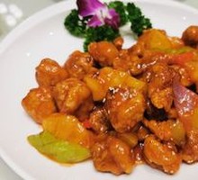 Sour Pork with Pineapple