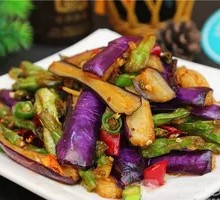 Eggplant and Green Beans Stir-fry
