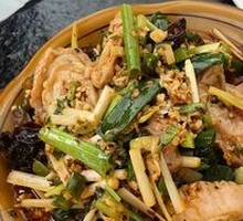 Spiced Pig Intestine Salad