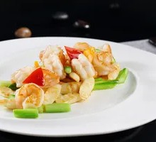 Fresh Huai Mountain Stir-Fried Shrimp Balls