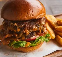 Farm Cheese Beef Burger