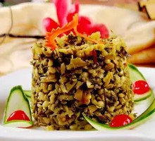 Spicy Pickled Mustard Greens