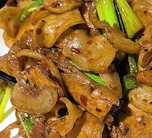 Stir-fried Pork with Spicy Sauce