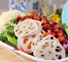 Delicate Cold Vegetable Platter