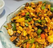 Pickled Radish Stir-fried with Snails