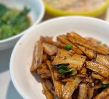 Preserved Mustard Greens Stir-Fried with Lotus Root