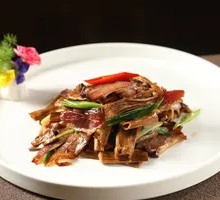 Bamboo Shoots Stir-Fried with Preserved Meats