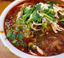 Sour Cabbage Chicken Noodles