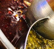 Spicy Sour Cabbage Pot